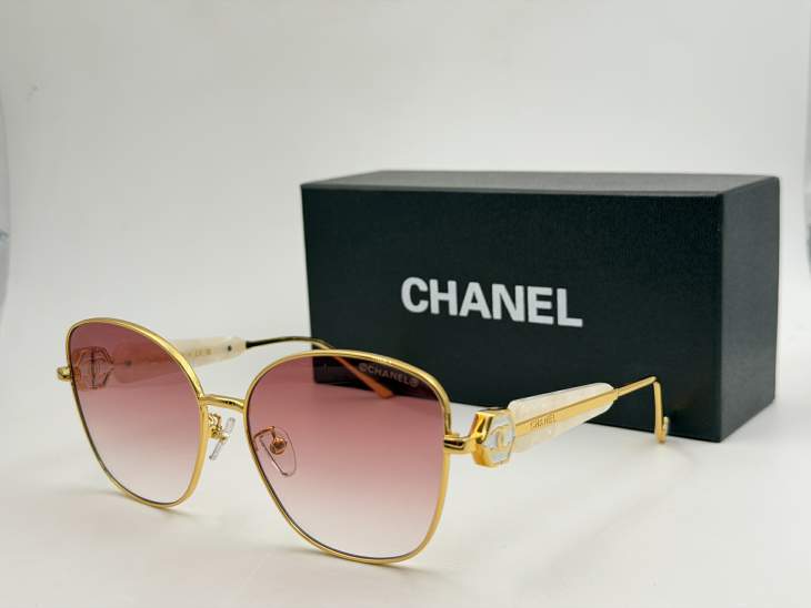 Picture of Chanel Sunglasses _SKUfw80879950fw